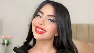 نسخة منها.. 20 صورة أثارت الجدل لشبيهة جورجينا العربية