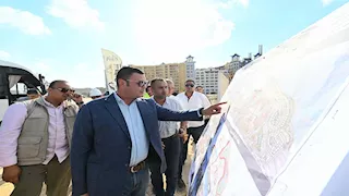 وزير الإسكان يتفقد مشروع بحيرات "نيو مارينا" و"البوغاز" والفيلات والشاليهات بمارينا 8 