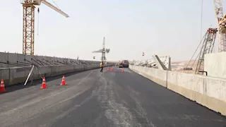 "قناة سويس على قضبان".. أحدث 25 صورة لمشروع القطار الكهربائي السريع