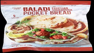 "البلدي يوكل".. العيش المصري يغزو أمريكا ويثير تفاعلًا واسعًا عبر منصات التواصل  