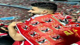 10 صور لضحية حفل محمد رمضان بقميص الأهلي وجدارية محمد صلاح