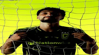 8 صور جديدة من تقديم كولومبوس الأمريكي لـ وسام أبو على