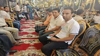 شخصيات رياضية تشارك في عزاء والد حارس مرمى الأهلي محمد الشناوي - صور