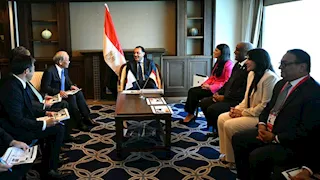 "مدبولي" يدعو "تويوتا تسوشو" للاستثمار في المنطقة الاقتصادية لقناة السويس