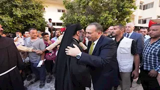 محافظ أسيوط بختام صوم العذراء: مصر نموذج للتعايش والمحبة (صور)