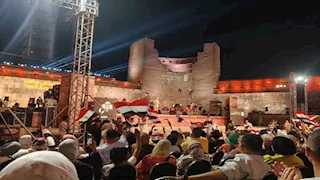 علم مصر و"ميدلي" أغاني وطنية.. لقطات من حفل علي الحجار في القلعة (صور)
