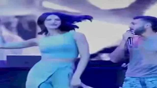 تارا عماد تشارك ويجز الرقص بحفله في العلمين الجديدة وآسر ياسين يدعمه