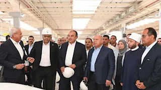 على هامش زيارته للإسكندرية.. كامل الوزير يتفقد مصنعي "زهران" و"الصقر"