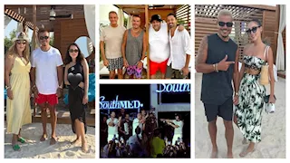 20 صورة لـ نجوم الفن مع عمرو دياب في الساحل الشمالي