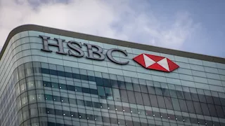 بينهم مصريون.. بنك HSBC يُغلق حسابات 1000 من أثرياء الشرق الأوسط