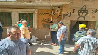 ذعر في الباجور.. سيارة نقل تصطدم بماسورة غاز رئيسية (صور)