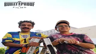 محمد ممدوح يروج لفيلم "السادة الأفاضل" استعدادا لطرحه بـ"السينمات"