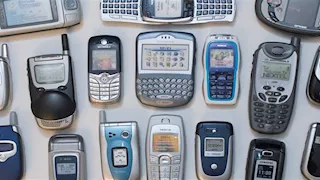 من موتورولا إلى نوكيا.. حكاية الهواتف الرائدة التي صنعت ماضي التكنولوجيا (صور)