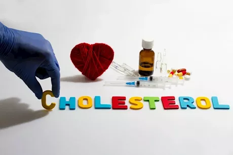 صباحًا أم مساءً؟- إليك أفضل وقت لتناول حبوب الكوليسترول