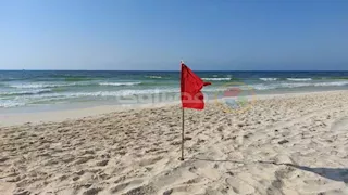 ممنوع نزول البحر.. تفاصيل إغلاق شواطئ 4 محافظات ساحلية ورفع حالة الطوارئ