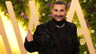 أحمد سعد يدعم محمد صلاح: "ظاهرة في الكورة العالمية"