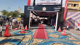 بالصور- زحام على اللجان في جولة الإعادة لانتخابات مجلس الشيوخ بالأقصر