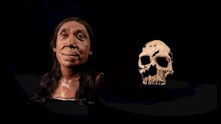 45 صورة أغرب من الخيال.. بينها مصاص دماء و4 من مصر