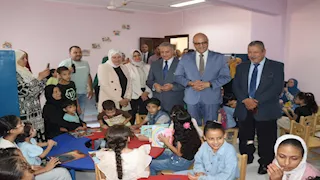 محافظ القليوبية والسفير رضا الطايفي يفتتحان مكتبة مصر العامة بشبين القناطر -صور