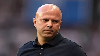 هل تتم إقالة سلوت من تدريب ليفربول؟.. تقرير عالمي يكشف التفاصيل