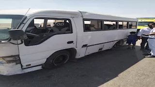  10 مصابين في انقلاب ميكروباص أعلى طريق الفيوم