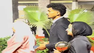 “بعبارة أنتِ نسائى الأربع".. هدية خاصة من حسام عبدالمجيد إلى زوجته 