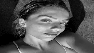 العثور على جثة لاعبة كرة طائرة في حمام سباحة بإيطاليا (صور)