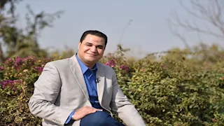 استشاري نفسي يحذر من النوم بزعل: أضراره كبيرة