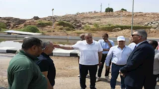محافظ أسوان يتفقد ميدانيًا إصلاح الكسر المفاجئ بمحطة الكرور (صور)