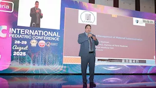 لا يوجد نوع سحري.. تعليق من مدير مستشفى أبو الريش بشأن "ألبان الأطفال الصناعية"