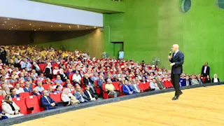 وزير التعليم يعقد سلسلة لقاءات مع 4 آلاف من مديري التعليم الثانوي والمدارس الثانوية 