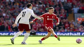 موعد مباراة ليفربول وبيرنلي في الدوري الإنجليزي الممتاز والقناة الناقلة