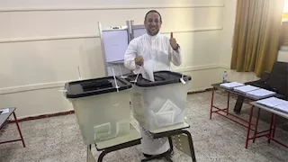 الشيخ رمضان عبد المعز يُدلِي بصوته في انتخابات: "الصوت أمانة.. والمشاركة واجب شرعي ووطني"