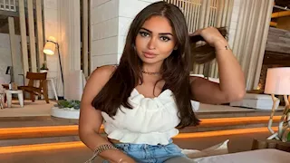 بالصور.. نيكول سعفان تخطف الأنظار بإطلالة جريئة ونجمات الفن تعلقن