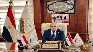 رئيس النيابة الإدارية يعزي رئيس الهيئة الوطنية للانتخابات في وفاة زوجته