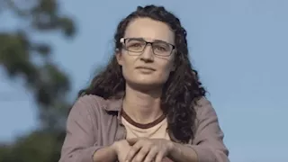 وفاة الممثلة كيلي ماك عن عمر 33 عامًا بعد صراع مع السرطان