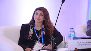 فصل كليات القانون والإعلام والدراسات الأدبية والإنسانيات بالجامعة المصرية الصينية