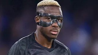 "من نيجيريا لتركيا".. جالاتا سراي يعيد أوسيمين في طائرة خاصة بعد إصابته القوية