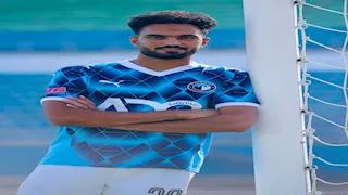 الصفقة الثانية.. بيراميدز يعلن ضم مصطفى زيكو لاعب زد رسميا