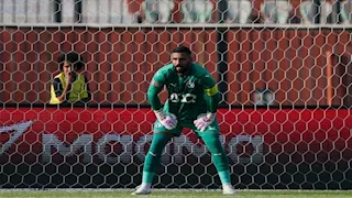 "محتاج دكتور نفساني".. الشناوي يعاتب مدحت شلبي.. والأخير يرد: "قلبك أسود أوي"