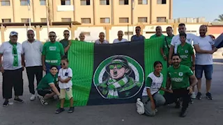 بالأعلام والتيشرتات الخضراء.. جماهير المصري تؤازر فريقها أمام الاتحاد في السويس 