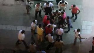 قطع في الأذن.. تفاصيل اعتداء عمال مطعم شهير على زبون بأكتوبر