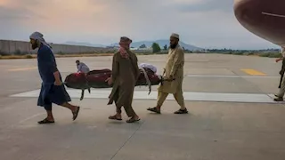 أكثر من 800 قتيل وآلاف الجرحى.. مشاهد من زلزال أفغانستان (فيديو-صور)