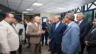 افتتاح 65 وحدة أسنان حديثة لخدمة التعليم والعلاج بجامعة المنيا (صور)