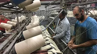 الصناعات النسيجية: دخول الاستثمارات الأجنبية في مجال الغزل والنسيج يفتح أسواقًا تصديرية جديدة