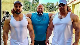 أجسام مفتولة العضلات.. معتز التوني مع شيكو وهشام ماجد في كواليس "اللعبة 5"