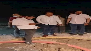 سكرتير عام محافظة الأقصر يتابع أعمال إصلاح كسر خط طرد الصرف الصحي- صور