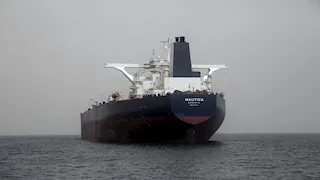 شركة أمنية بريطانية: السفينة المستهدفة في البحر الأحمر إسرائيلية وترفع علم ليبيريا