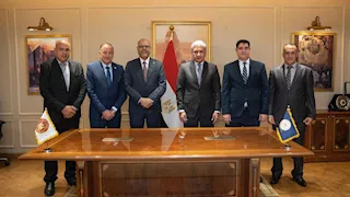 بروتوكول تعاون بشأن ضوابط ترخيص وحدات الإقامة الفندقية بين "السياحة" و"العمل"