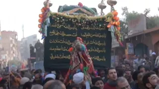 الشيخ أبو عمرة وقصة الـ 7 لفات للعرسان في سوهاج- صور